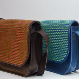 Leather artisan shoulder bag, the crossbody for you!